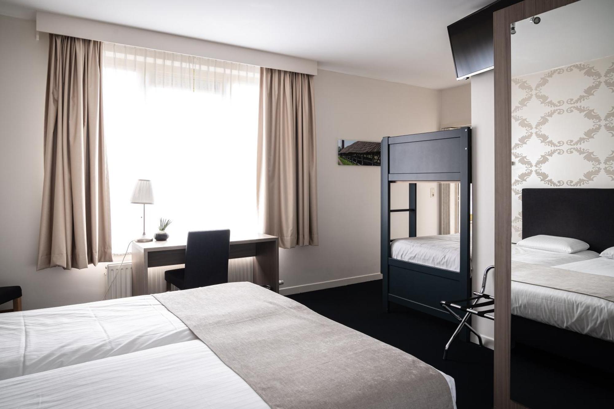 Hotel Essenza Puurs Екстер'єр фото